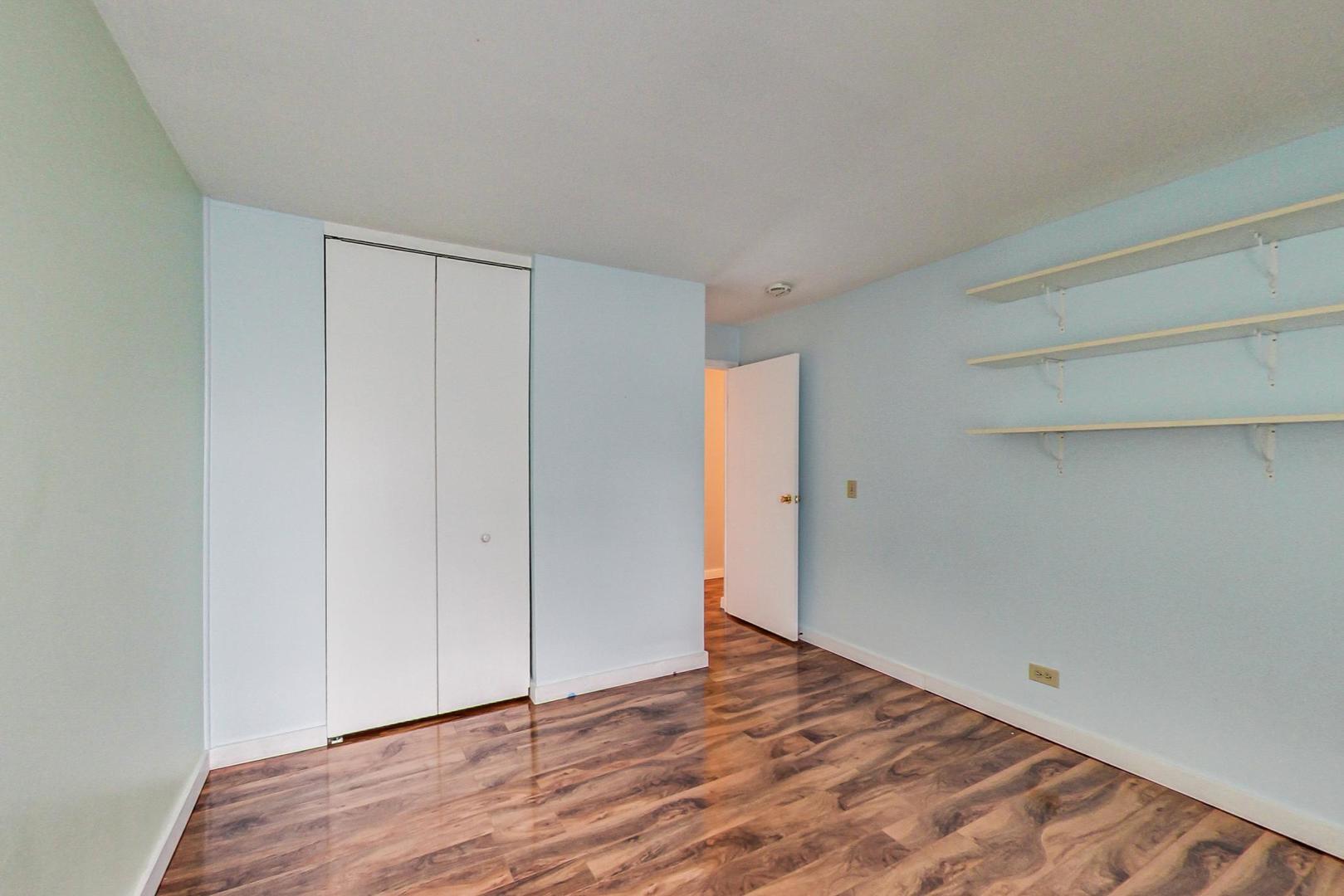 1605 Fairway Drive Unit: 1D