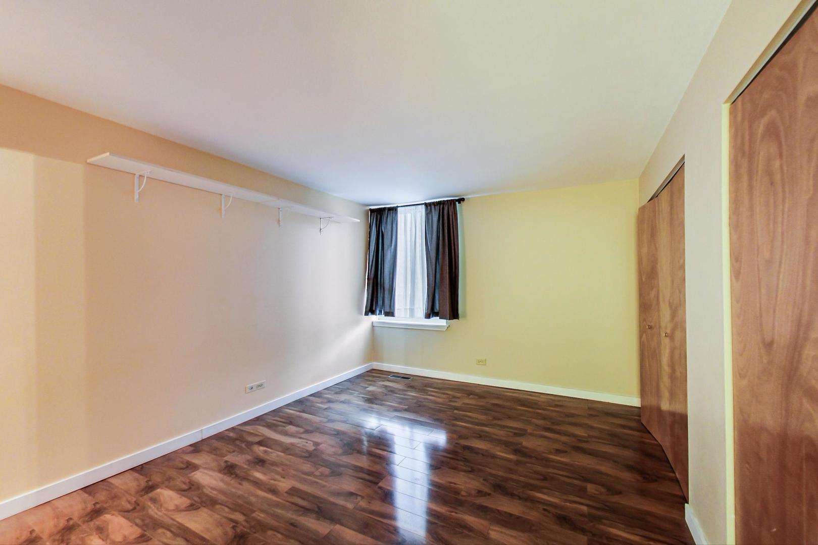 1605 Fairway Drive Unit: 1D