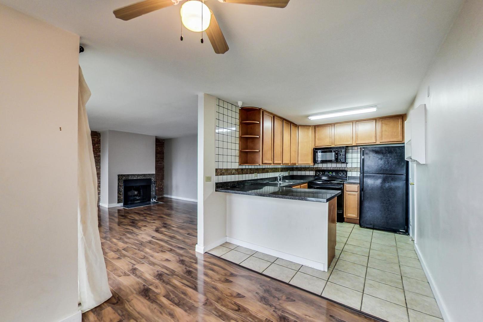 1605 Fairway Drive Unit: 1D