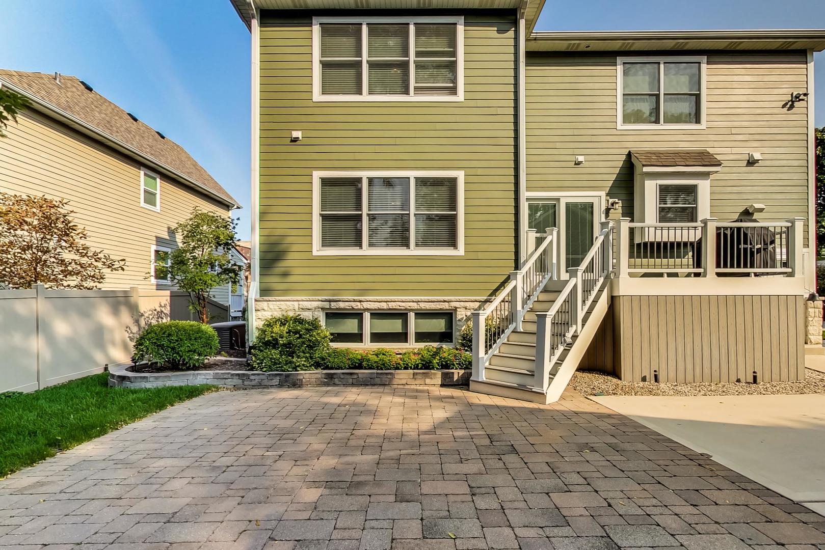 220 E Franklin Street