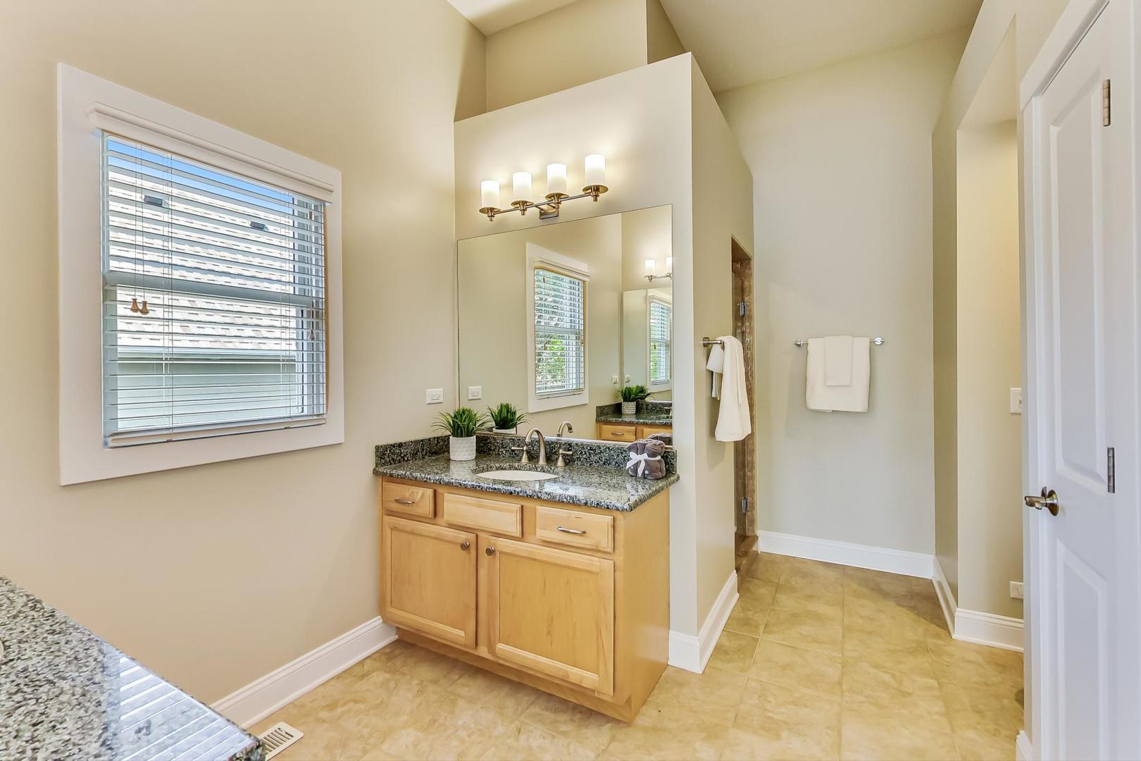 220 E Franklin Street