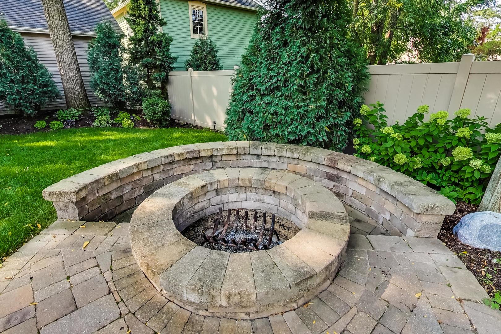 220 E Franklin Street