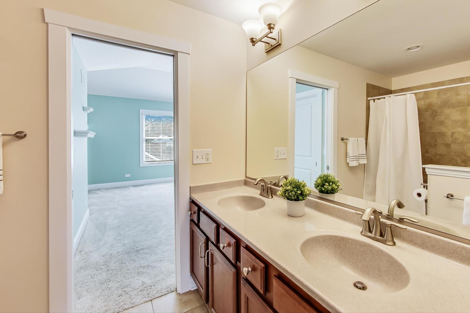 220 E Franklin Street