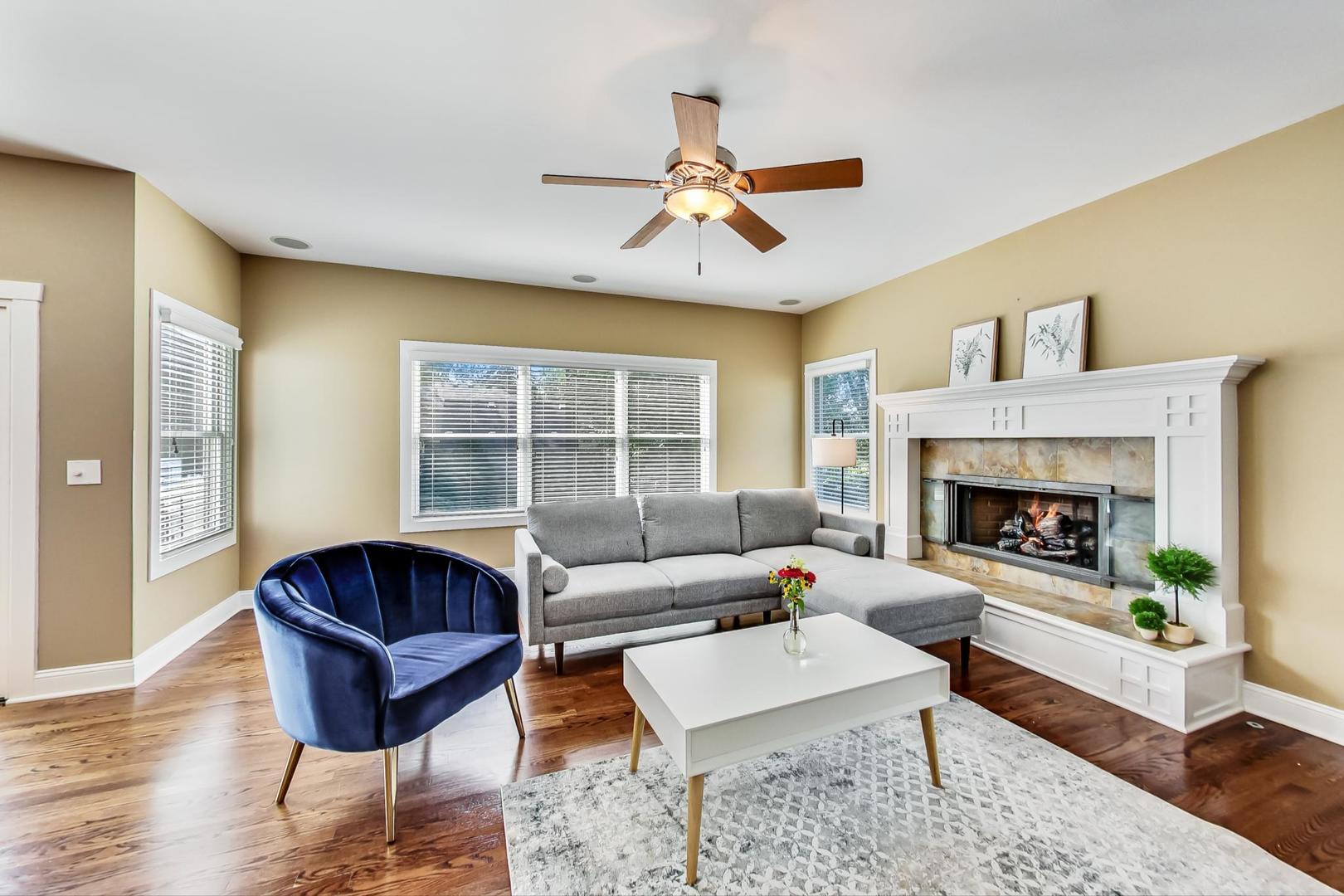 220 E Franklin Street