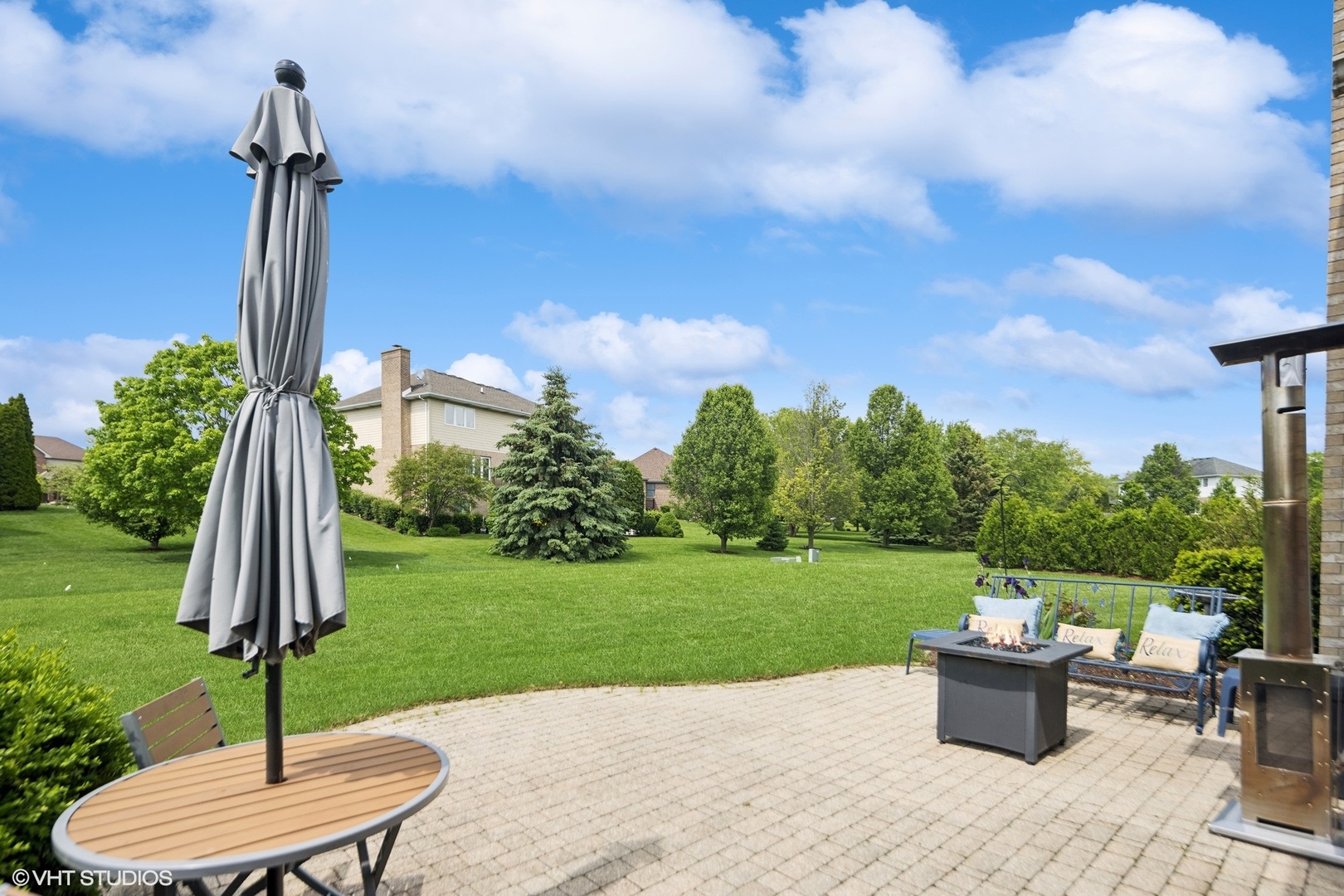 16058 W Red Cloud Drive