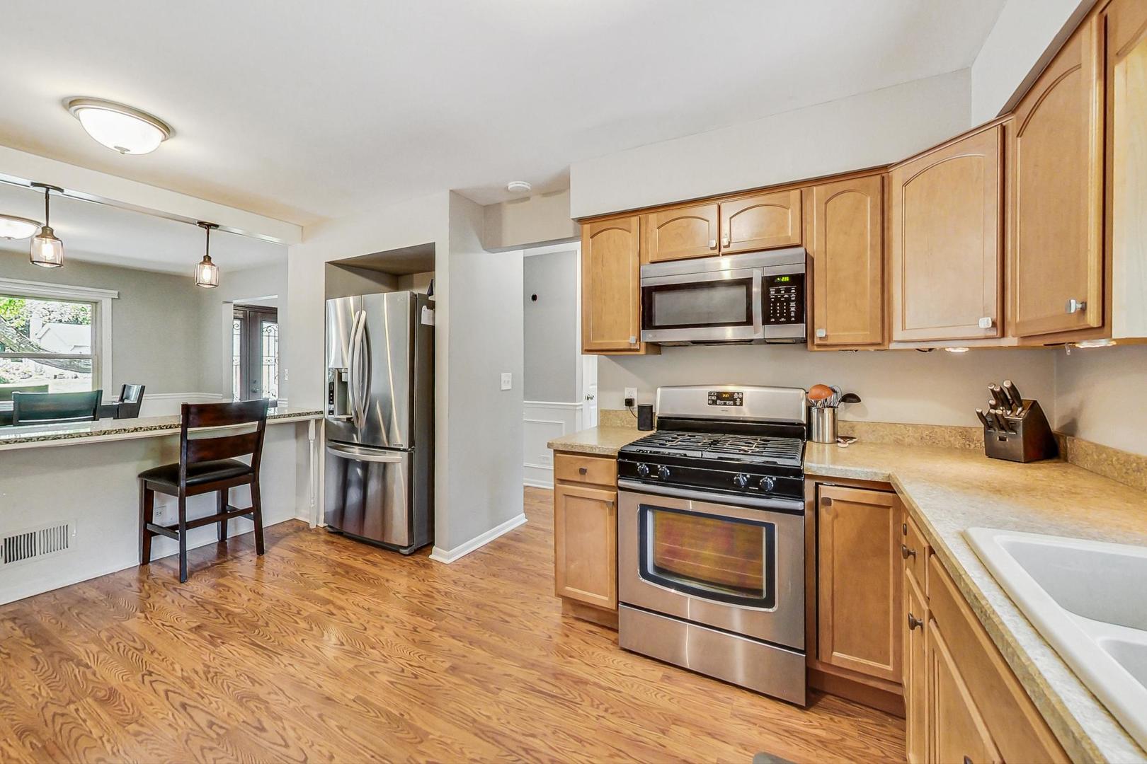 5829 Dearborn Parkway