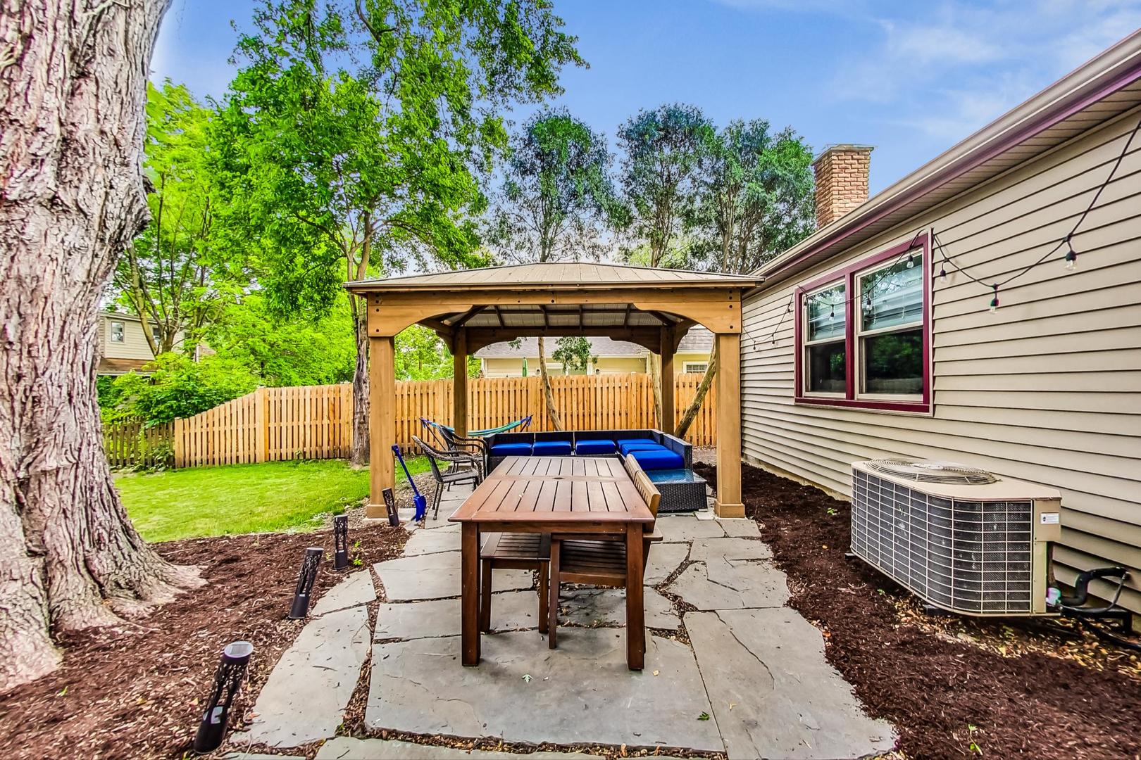 5829 Dearborn Parkway