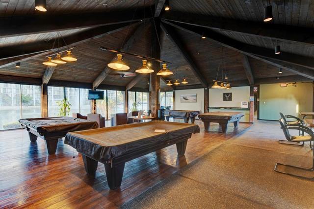 2015 S Finley Road Unit: 403