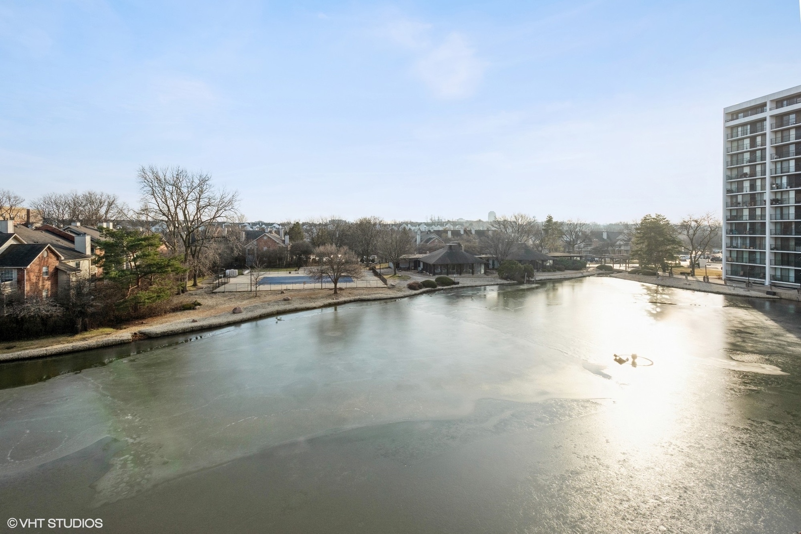 2015 S Finley Road Unit: 403