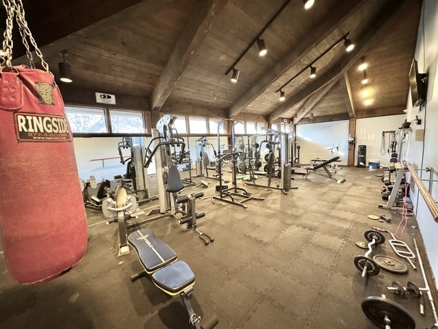 2015 S Finley Road Unit: 403