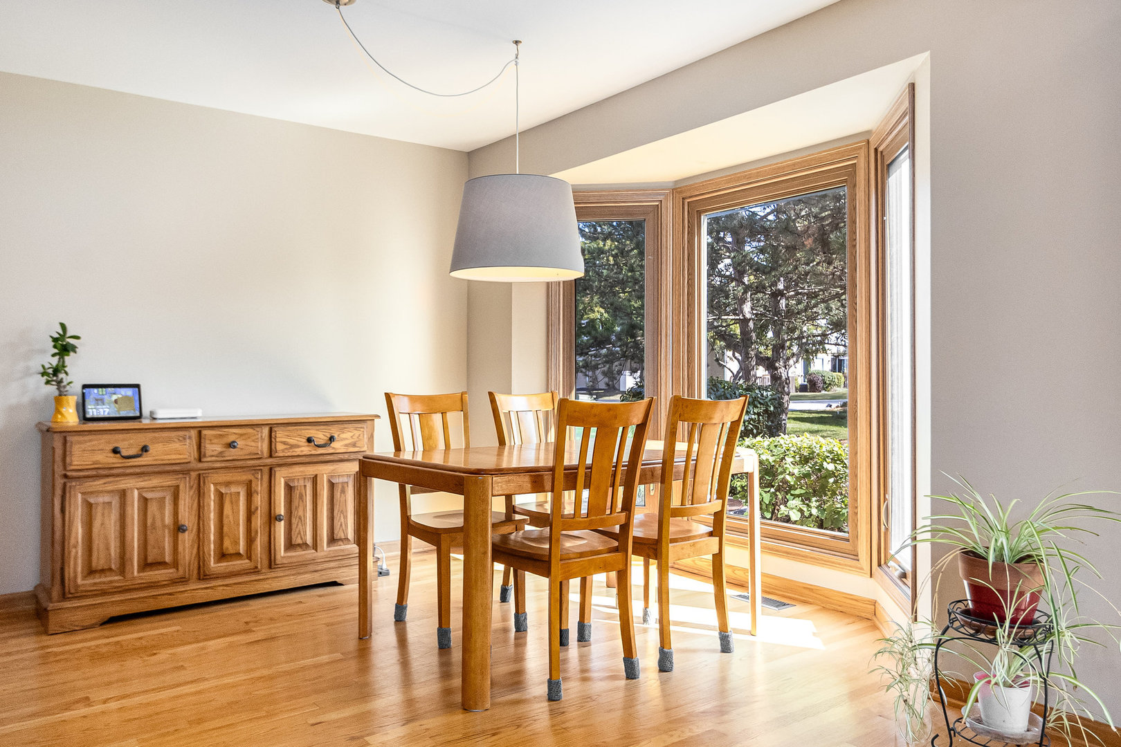 1512 Barrymore Drive Unit: 1512