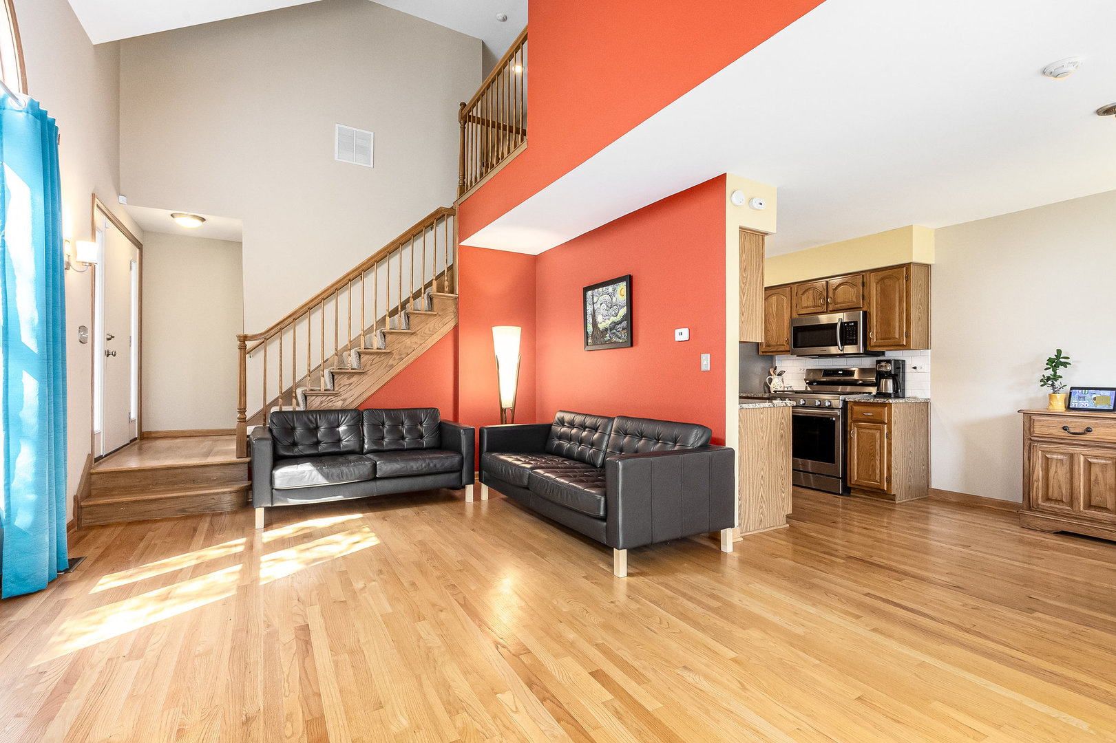 1512 Barrymore Drive Unit: 1512