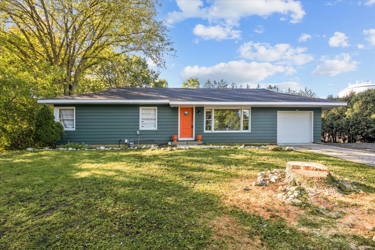 2815 Campton Hills Road