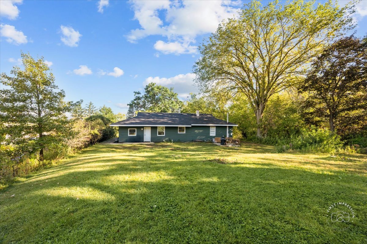2815 Campton Hills Road