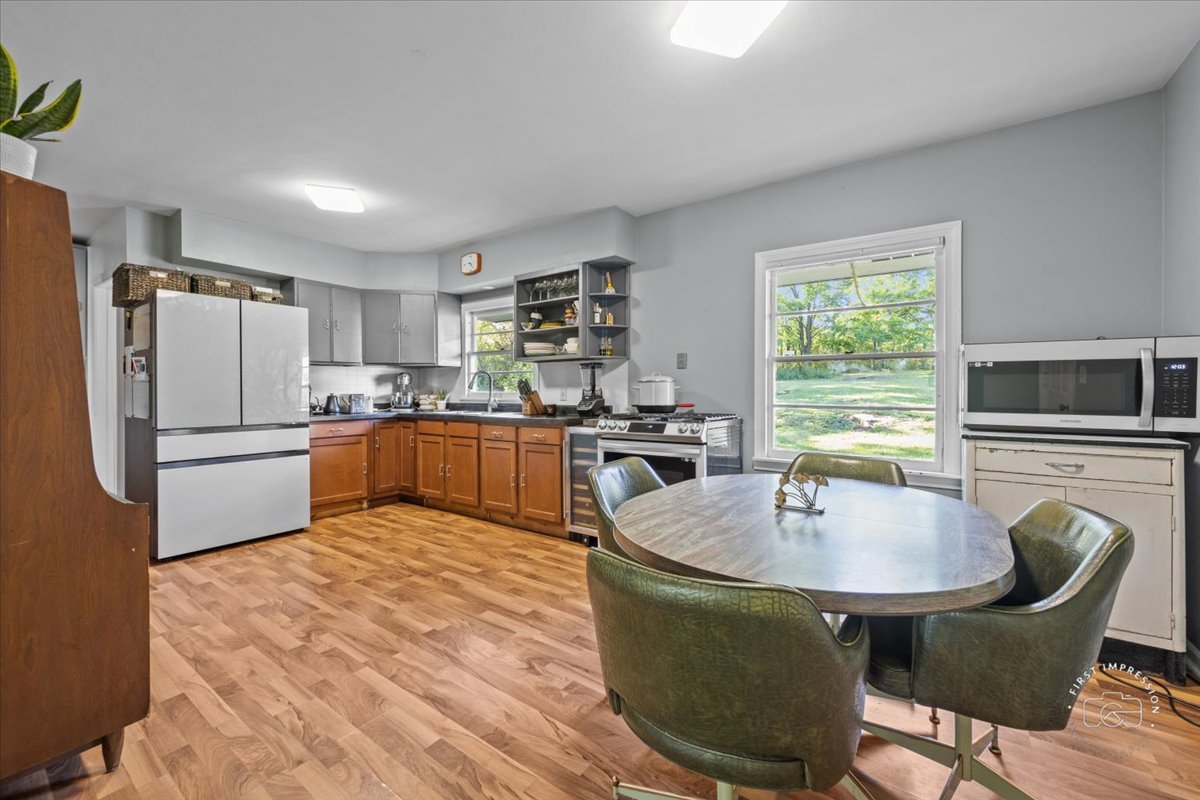 2815 Campton Hills Road