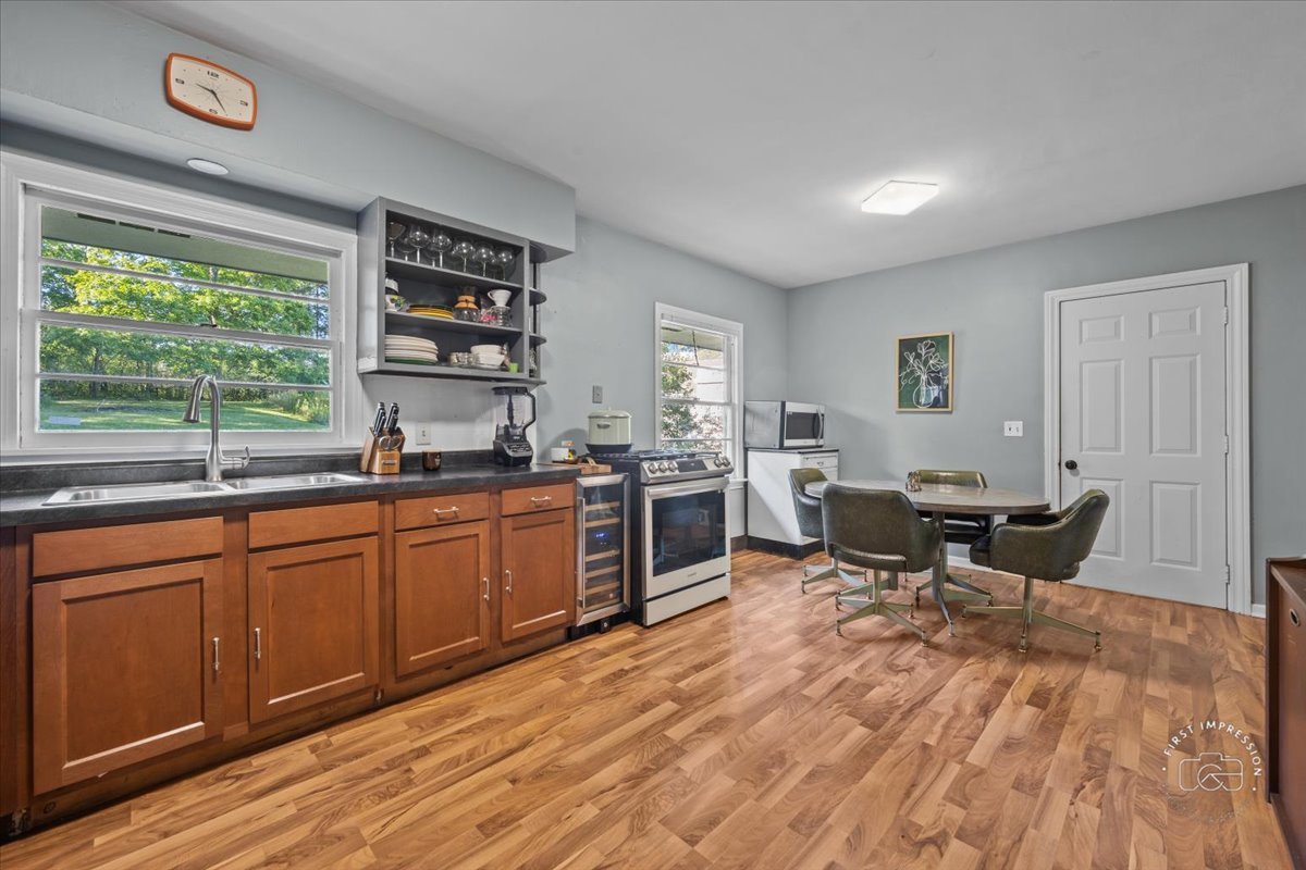 2815 Campton Hills Road