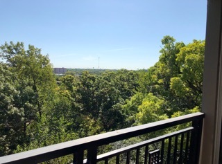 5900 OAKWOOD Drive Unit: 5F