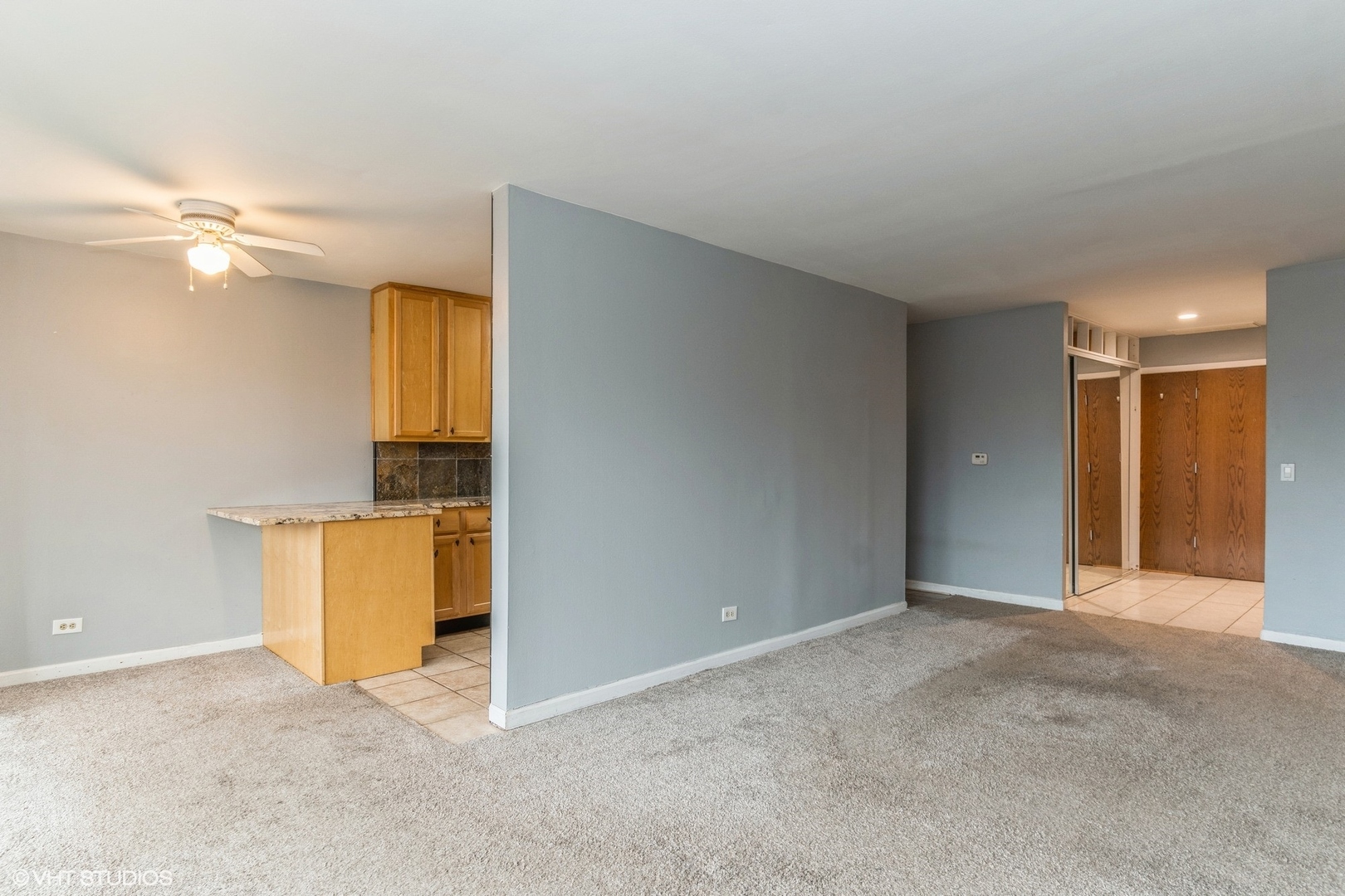 5950 OAKWOOD Drive Unit: 1L