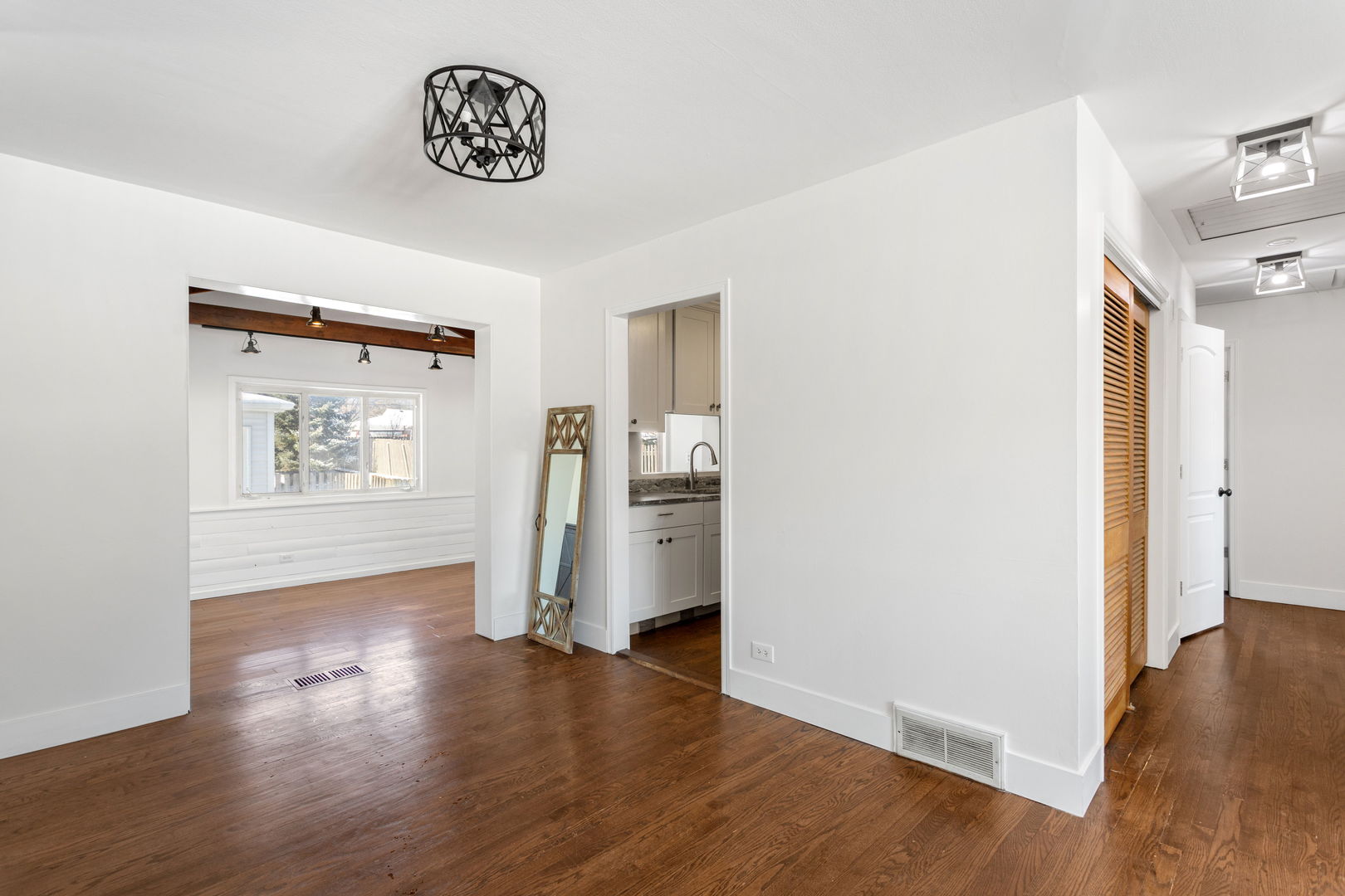 310 N La Londe Avenue