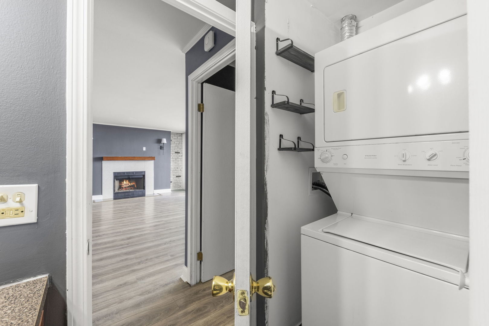 5900 Oakwood Drive Unit: 5F