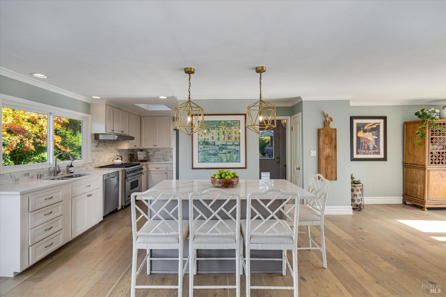 17 Saint Michael Cir