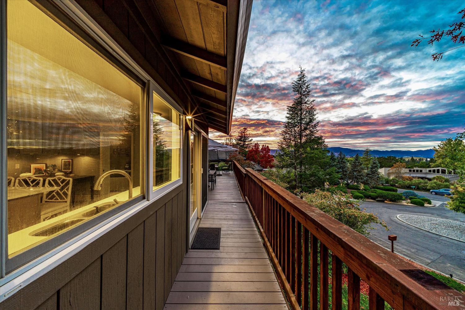 17 Saint Michael Cir