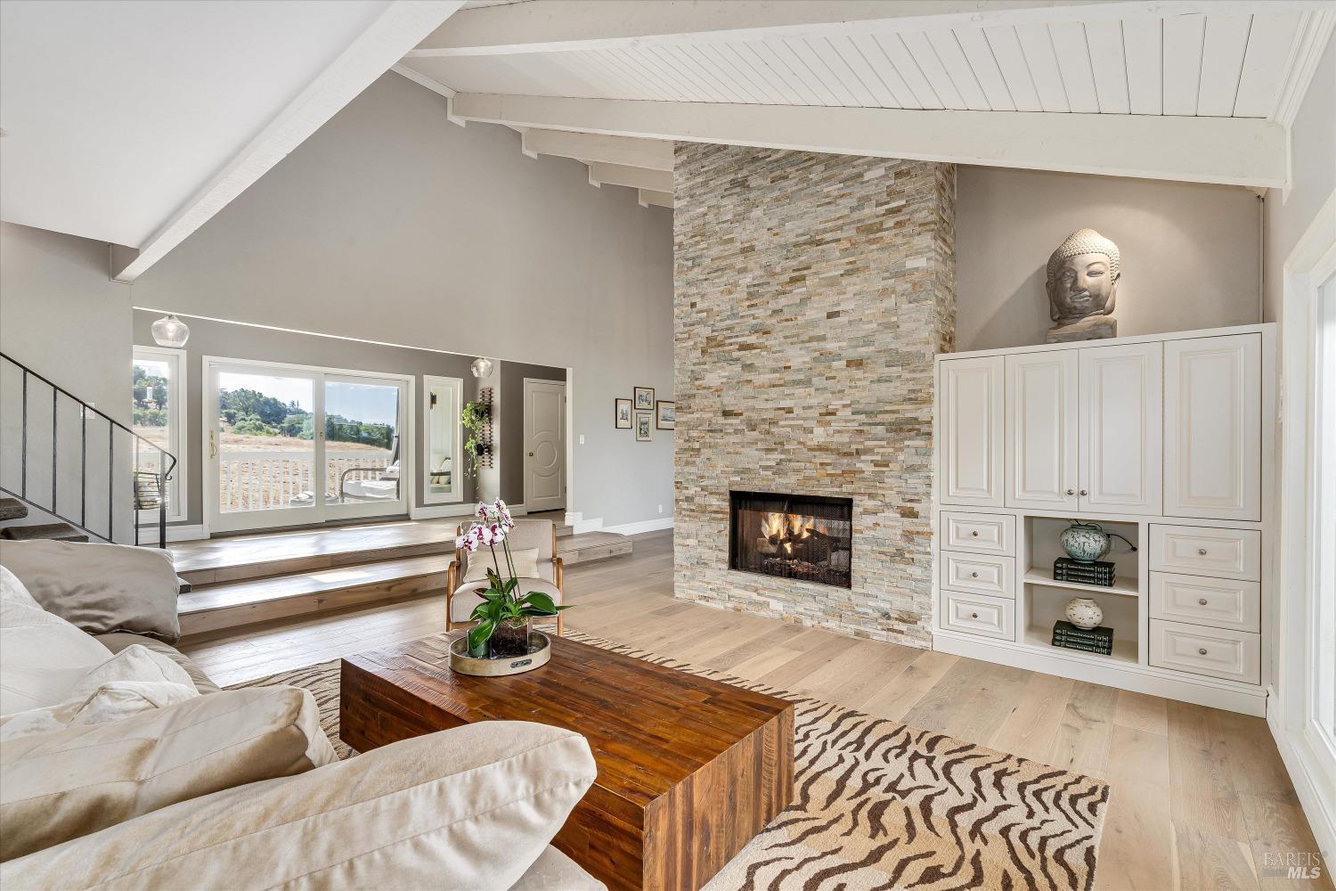 17 Saint Michael Cir