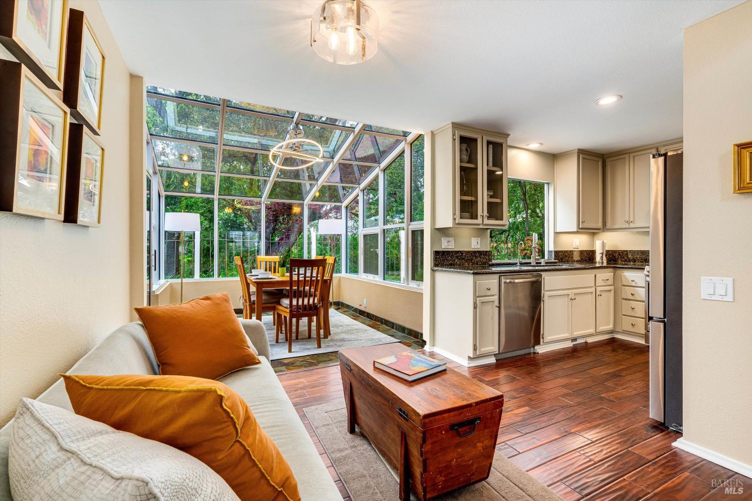 1206 Cayetano Dr