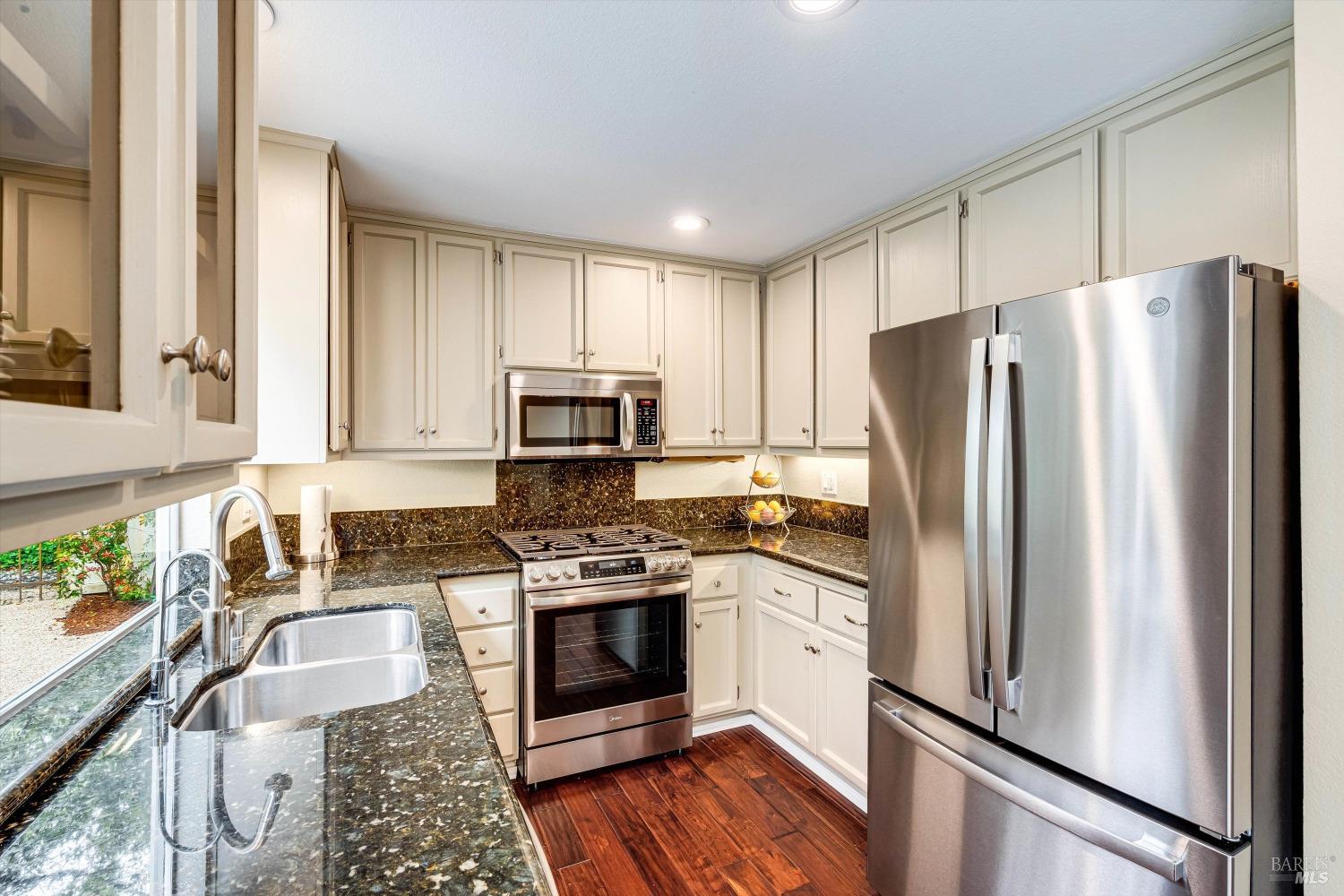 1206 Cayetano Dr