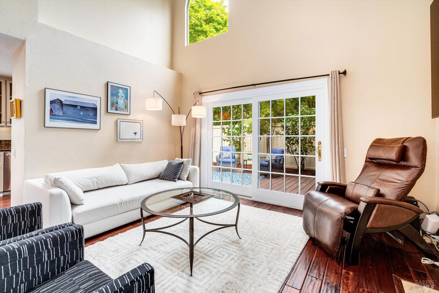 1206 Cayetano Dr