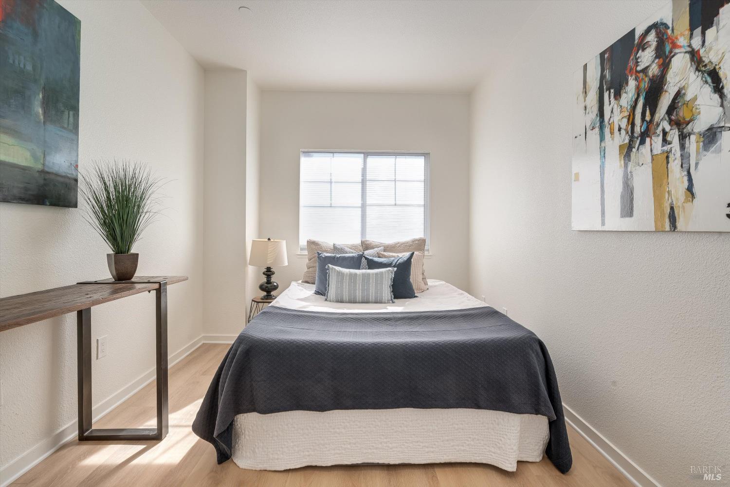 156 A Valley Oak Drive