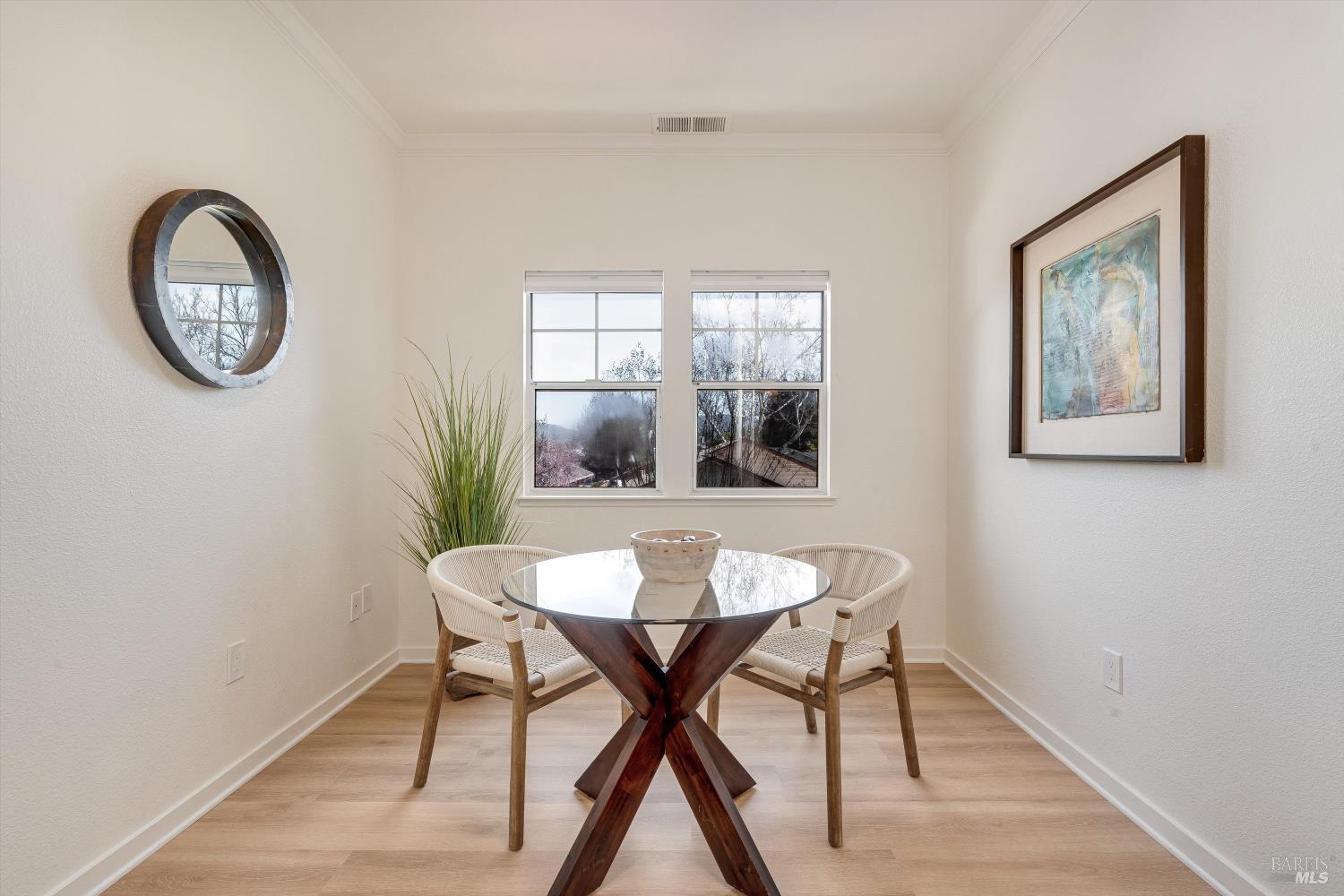 156 A Valley Oak Drive