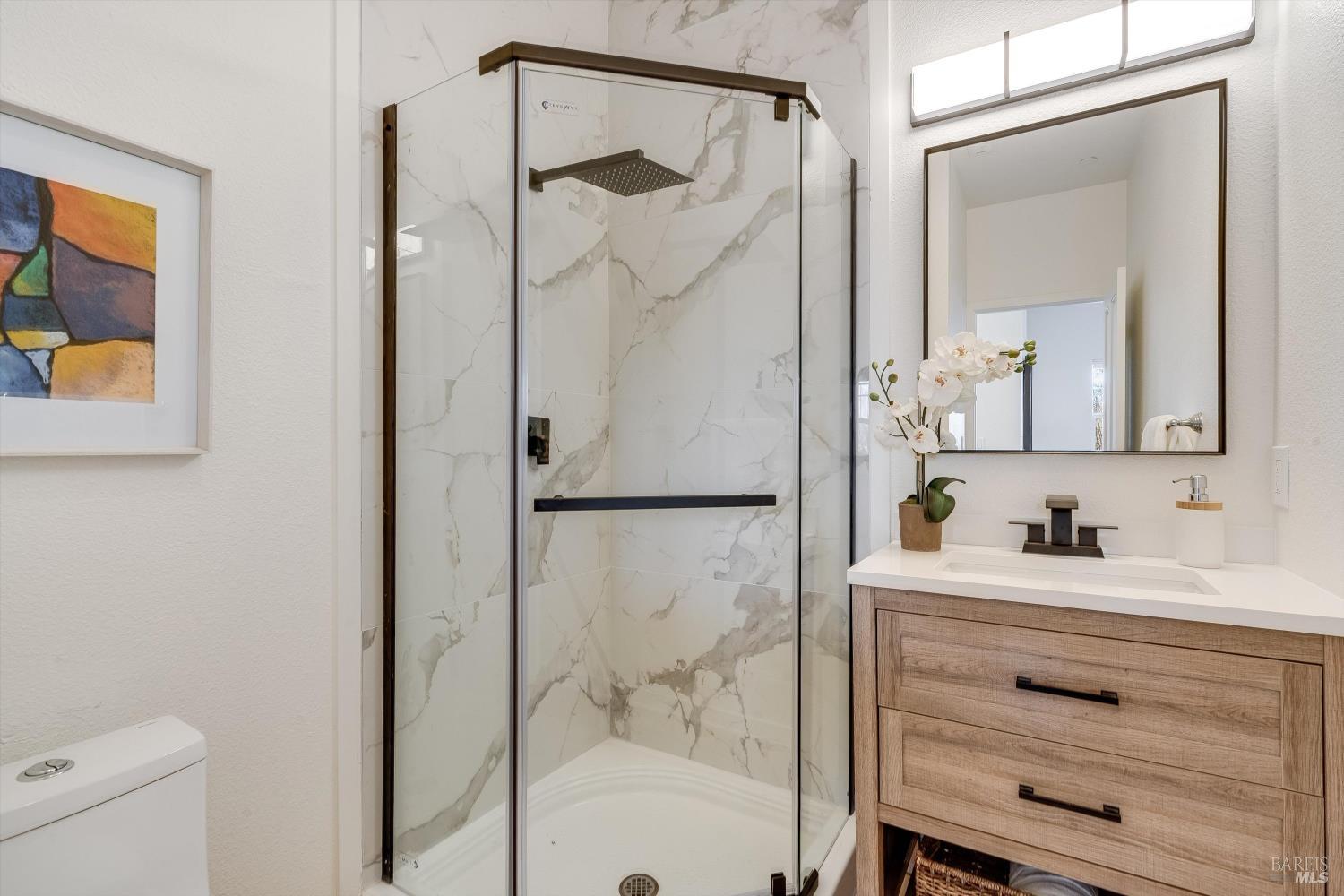 156 A Valley Oak Drive