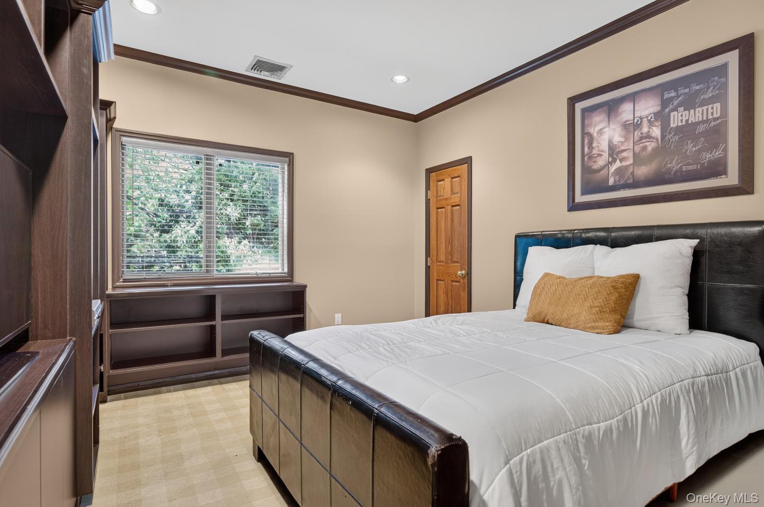 12 Locust Lane