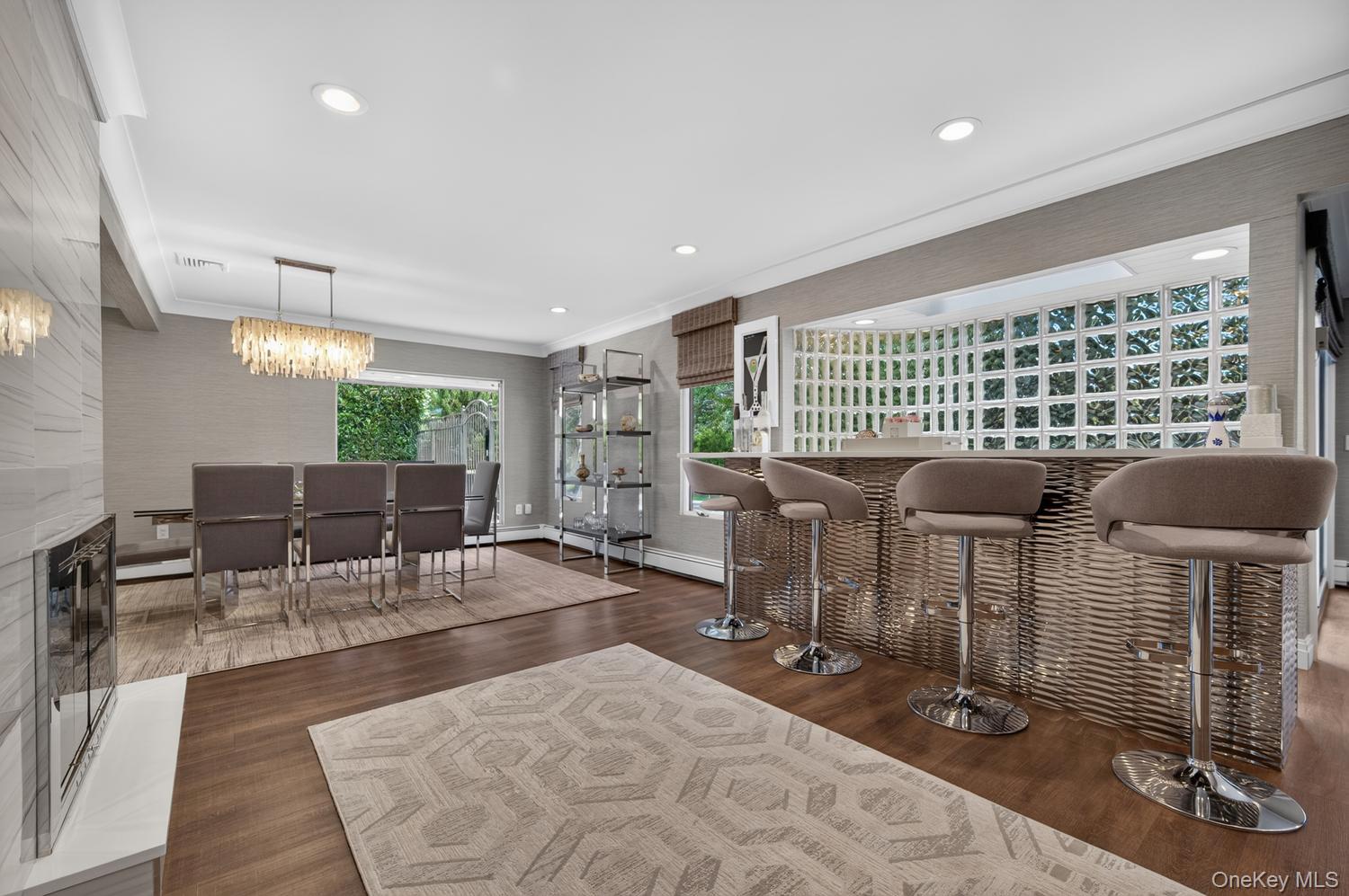 12 Locust Lane