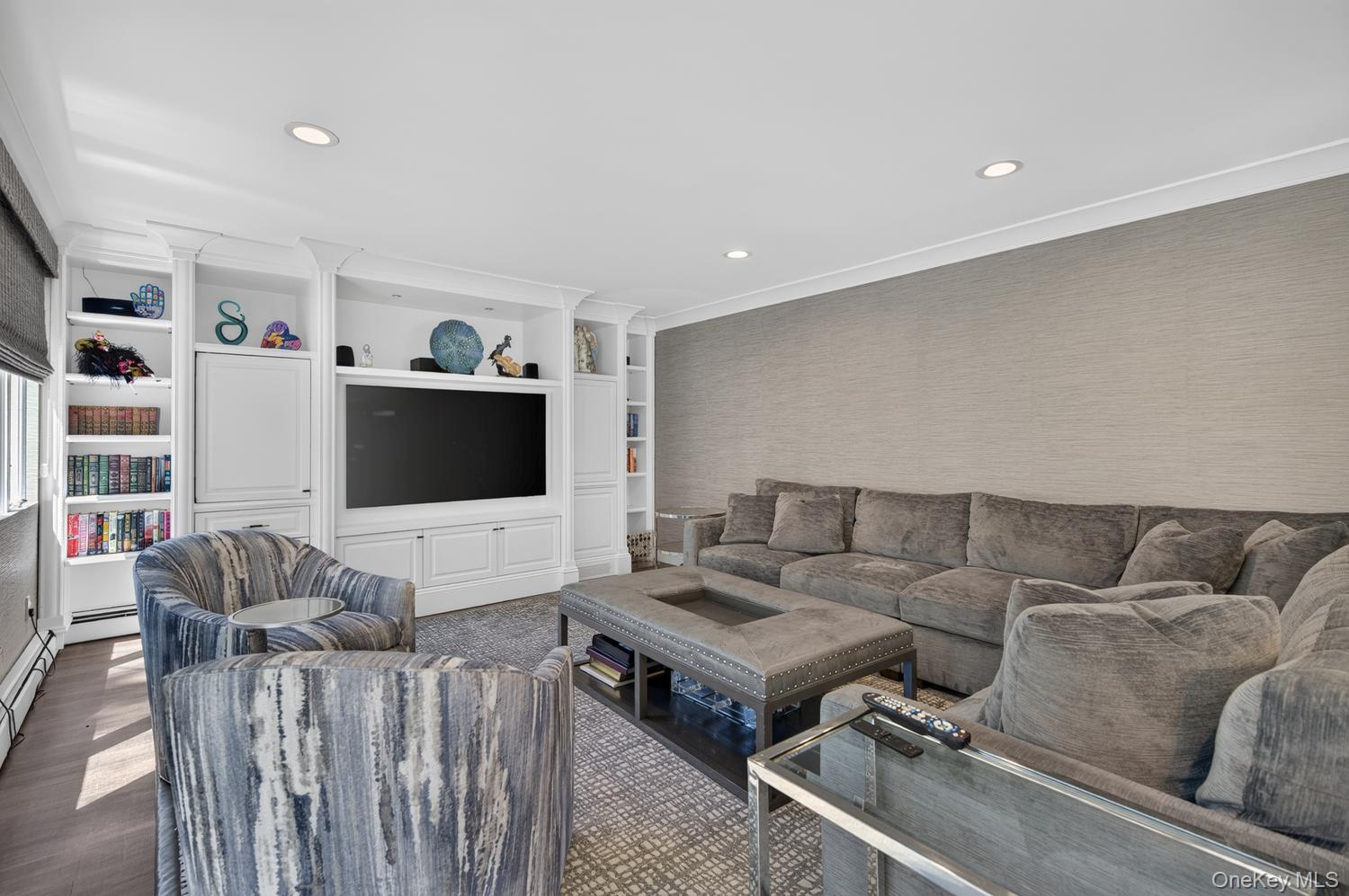 12 Locust Lane