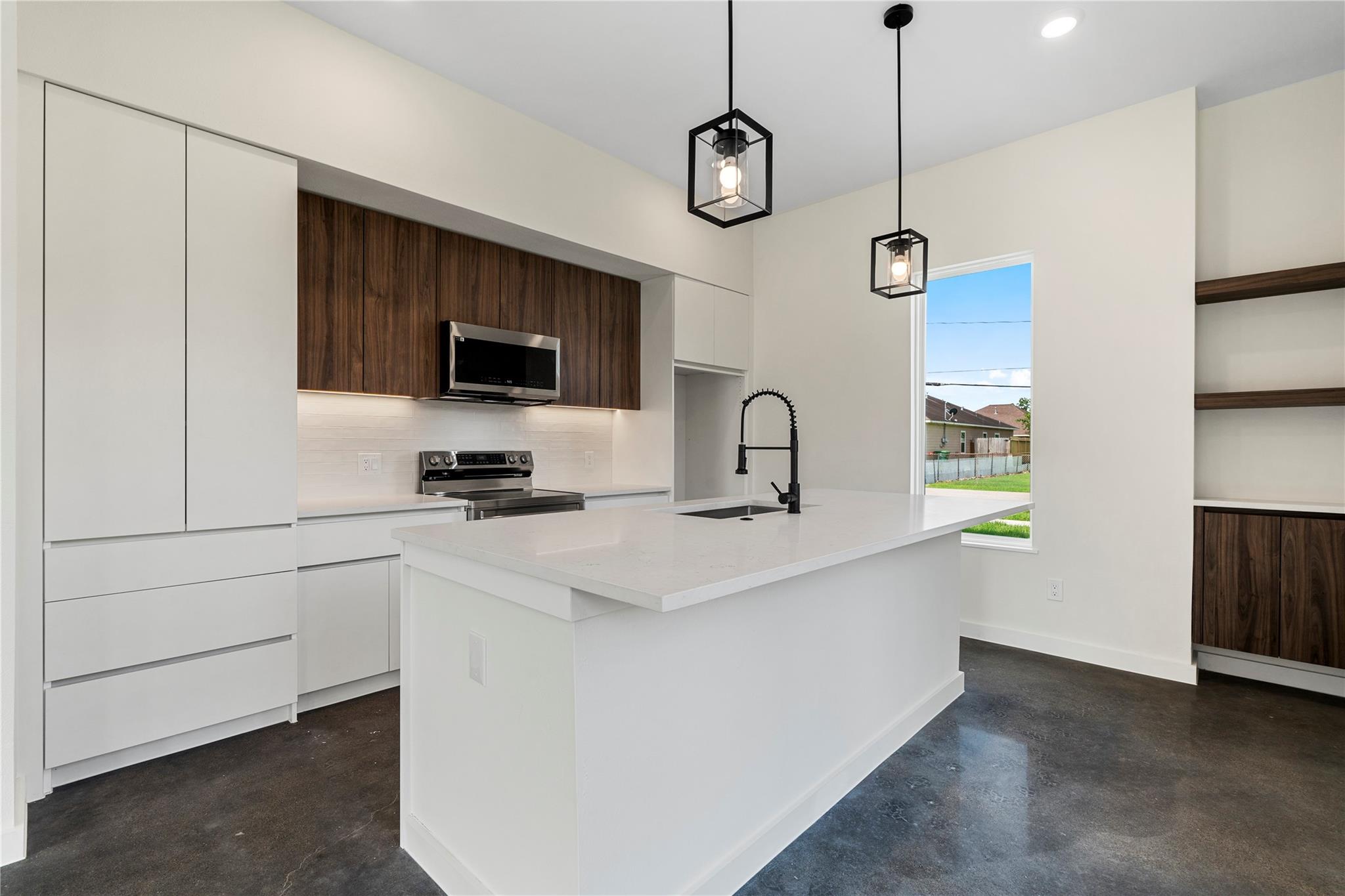 8205 Parnell Street # B, Houston Unit: B