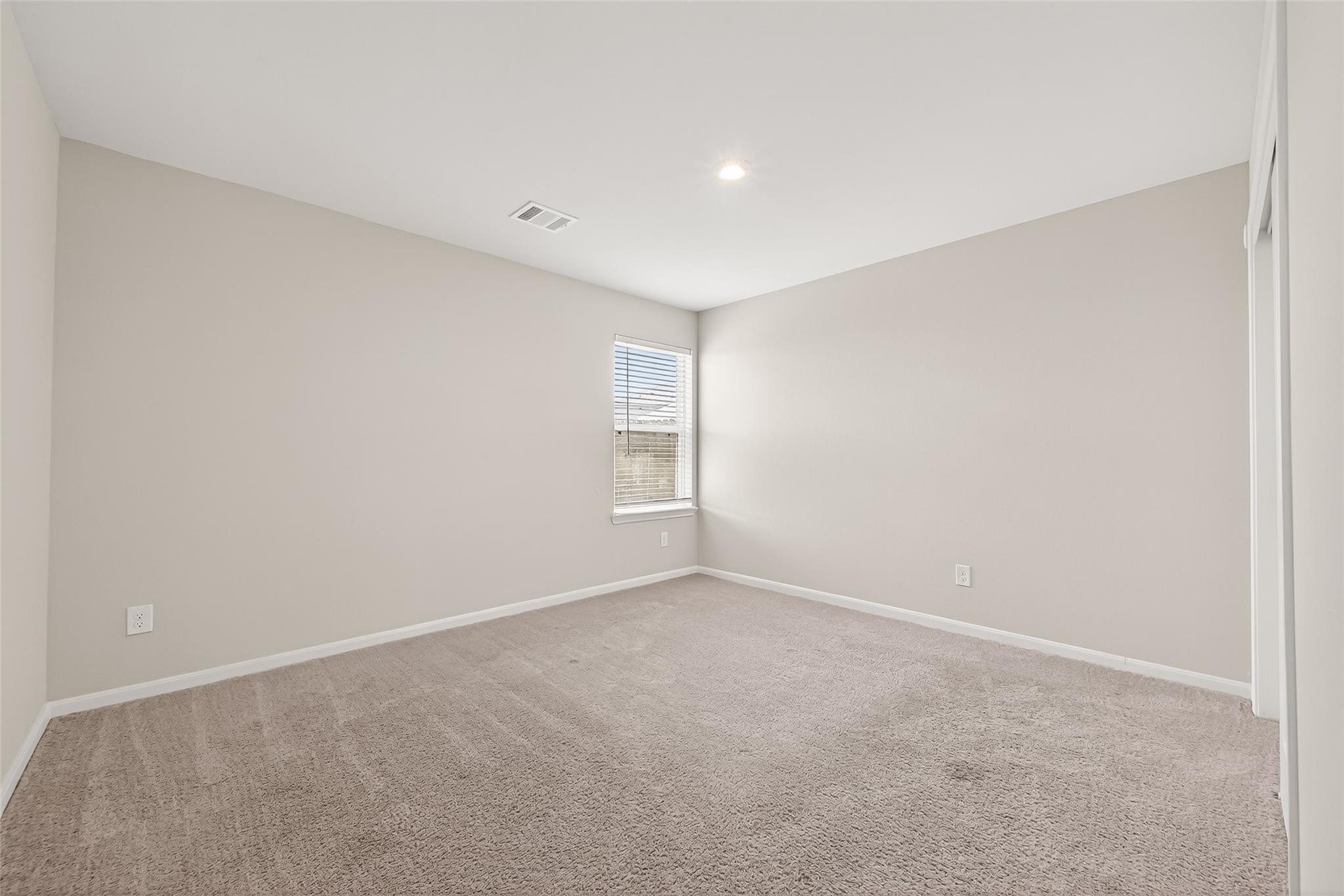 6823 Escondido Drive