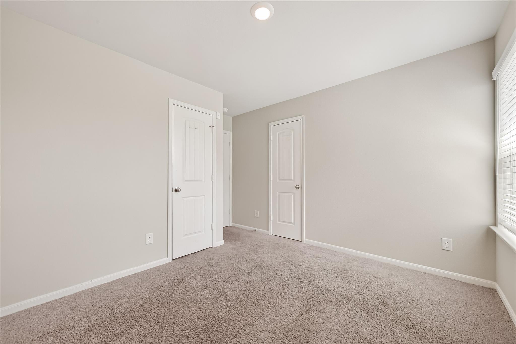 6823 Escondido Drive