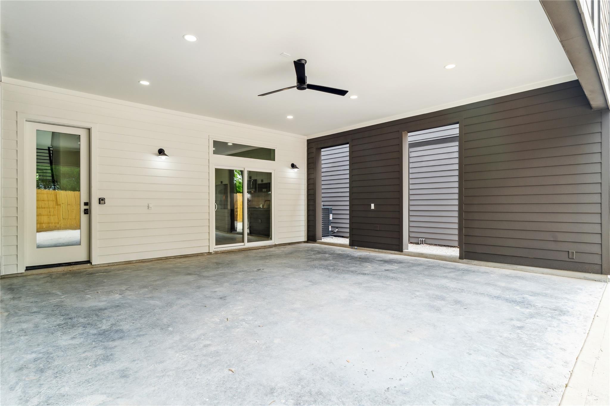 3411 Stonewall Street