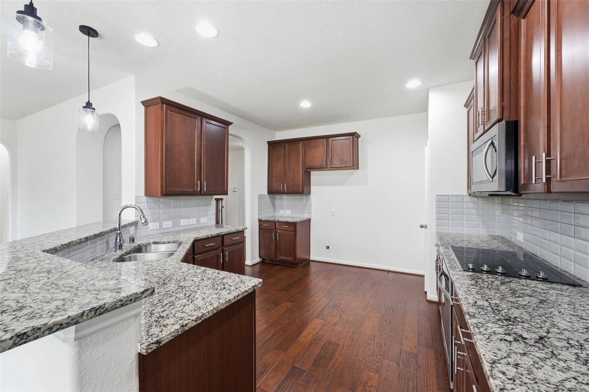 3001 Kathryn Oaks Lane