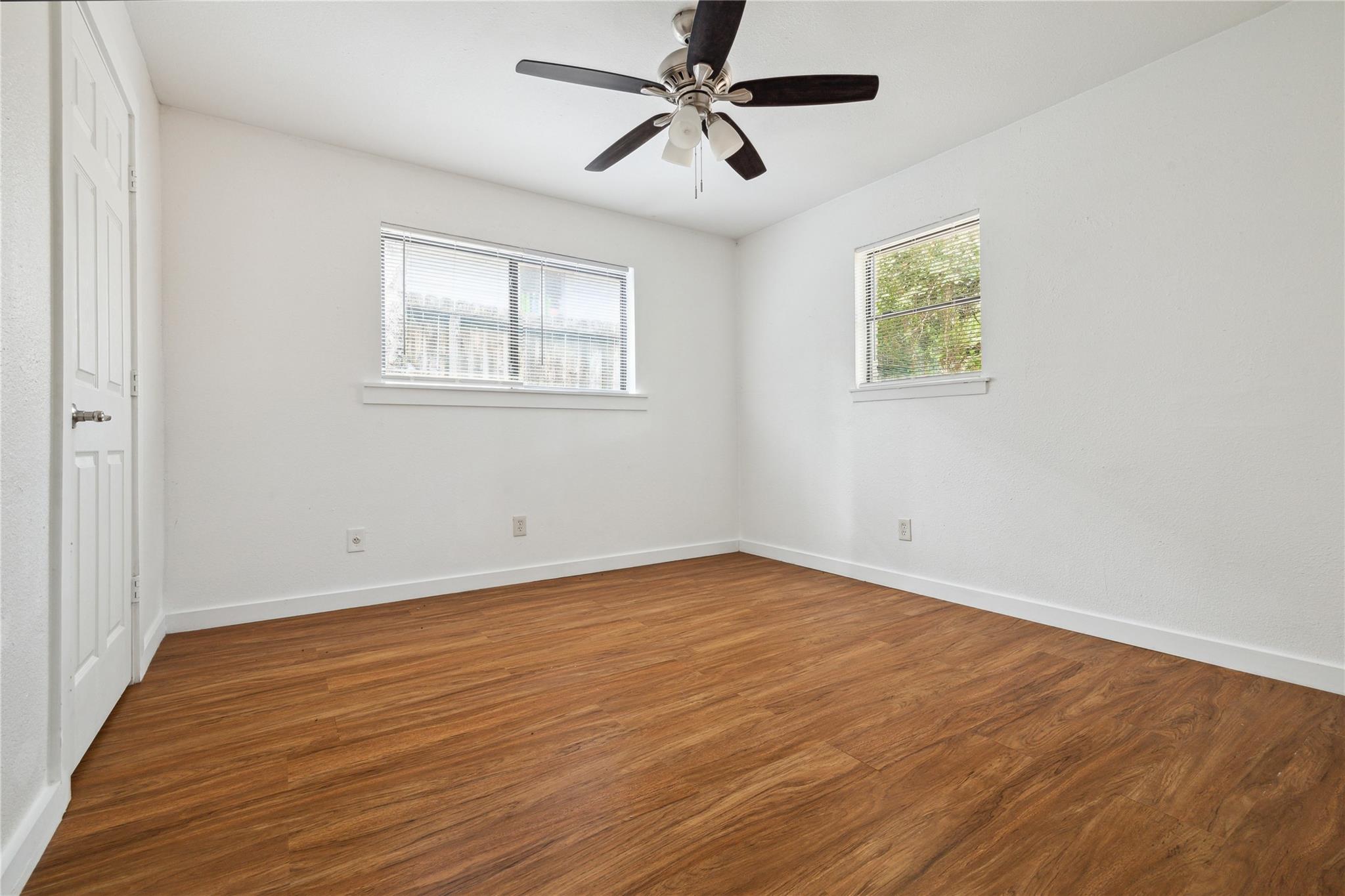 4210 Delhi Street Unit: 1/2
