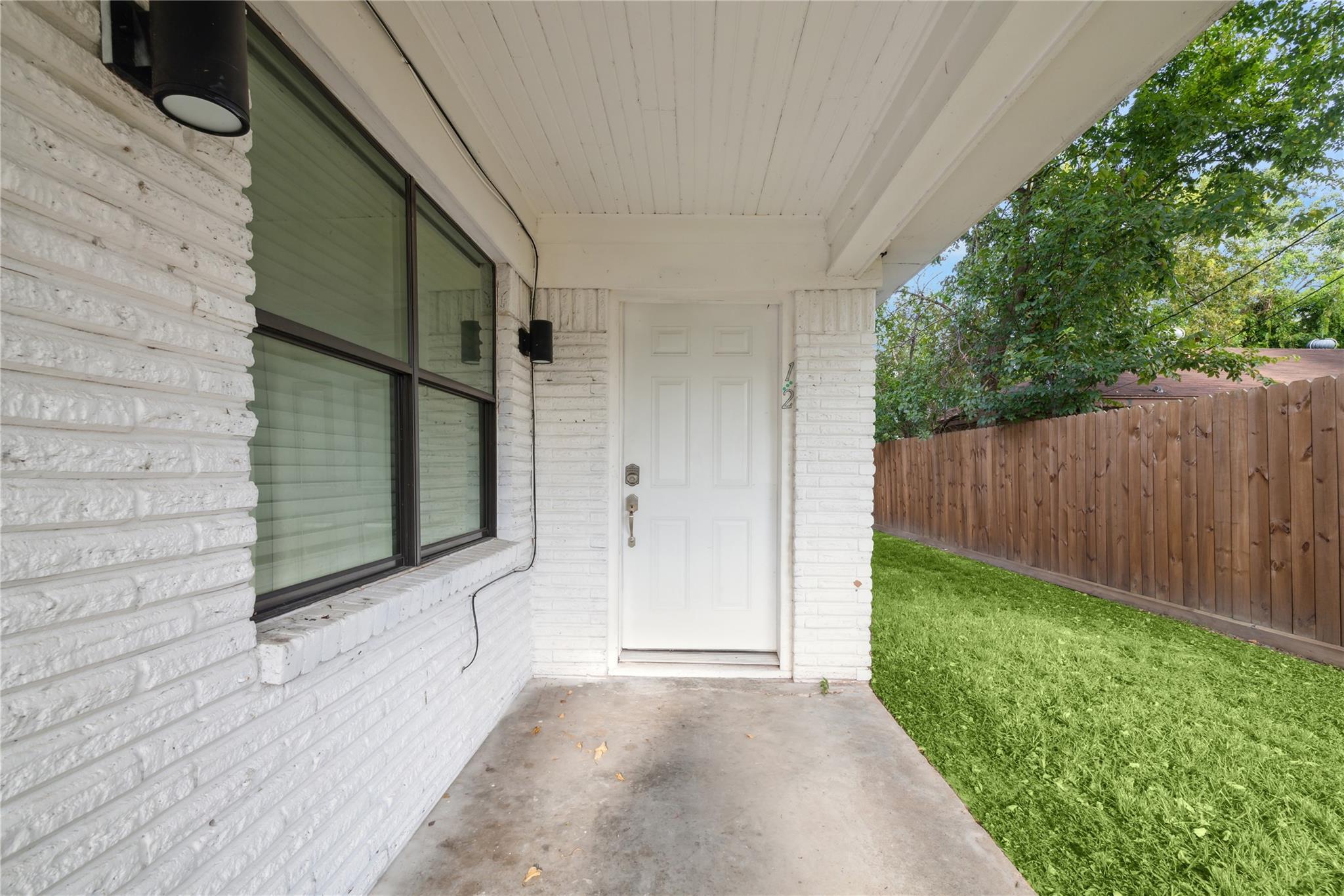 4210 Delhi Street Unit: 1/2