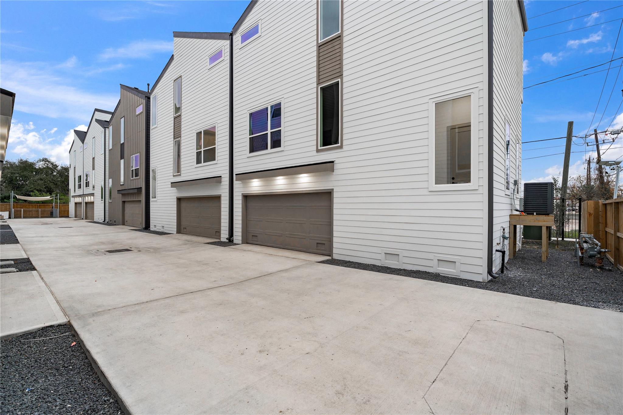 2955 Delafield Street