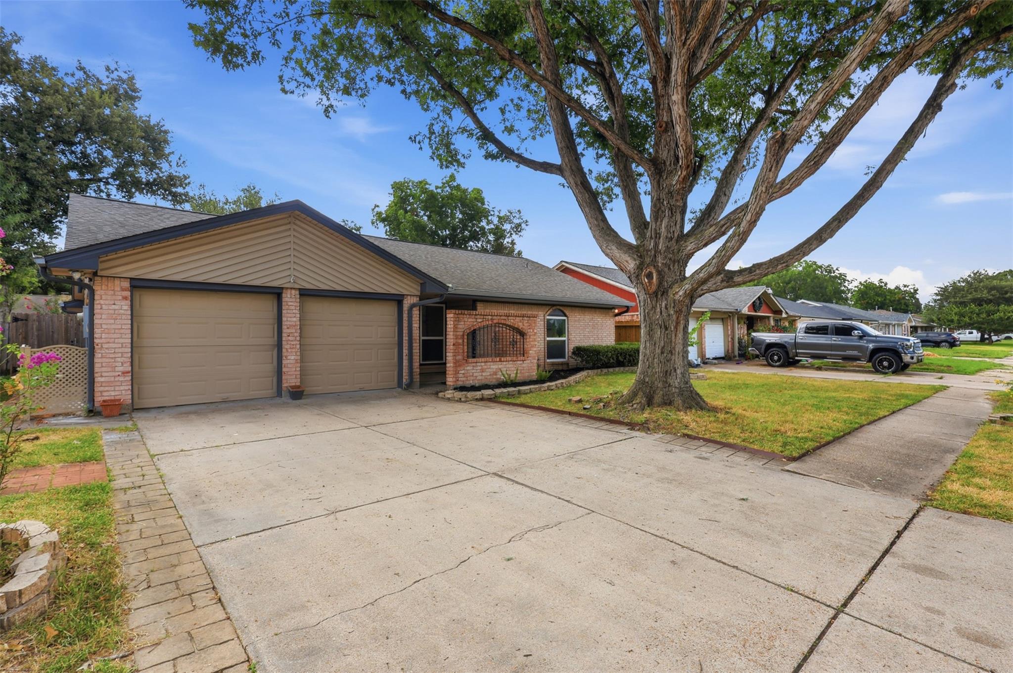 8806 Twisting Vine Lane