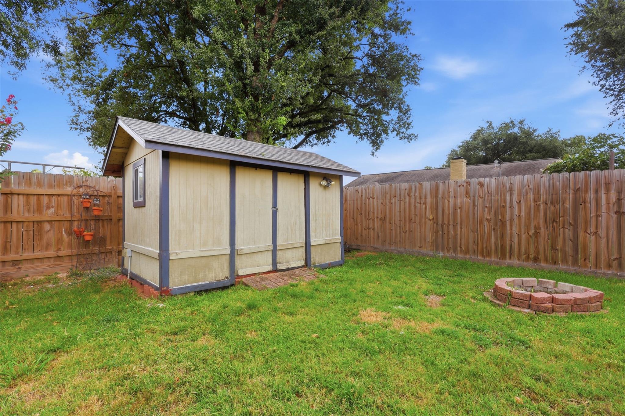 8806 Twisting Vine Lane