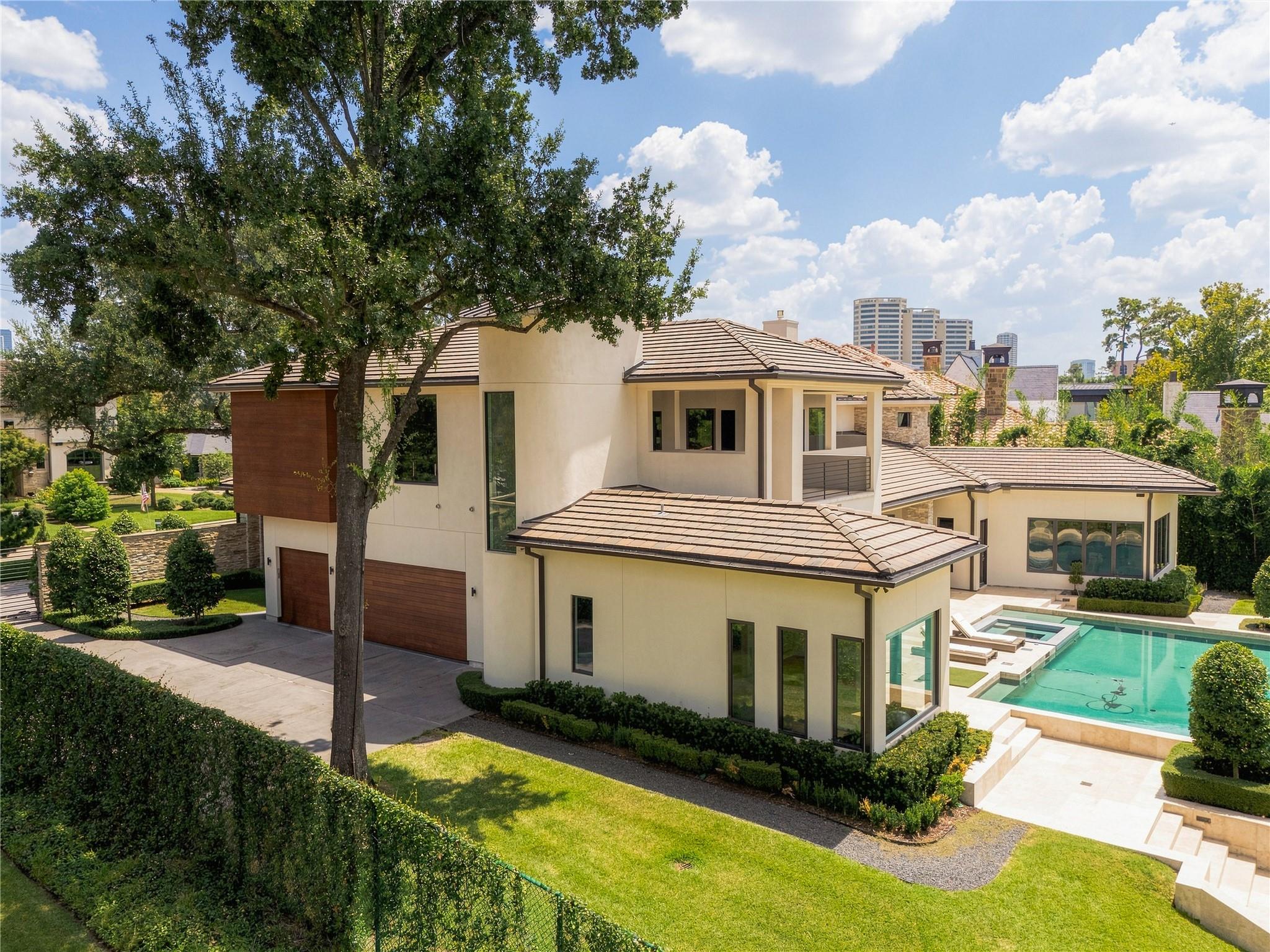309 Glenwood Drive