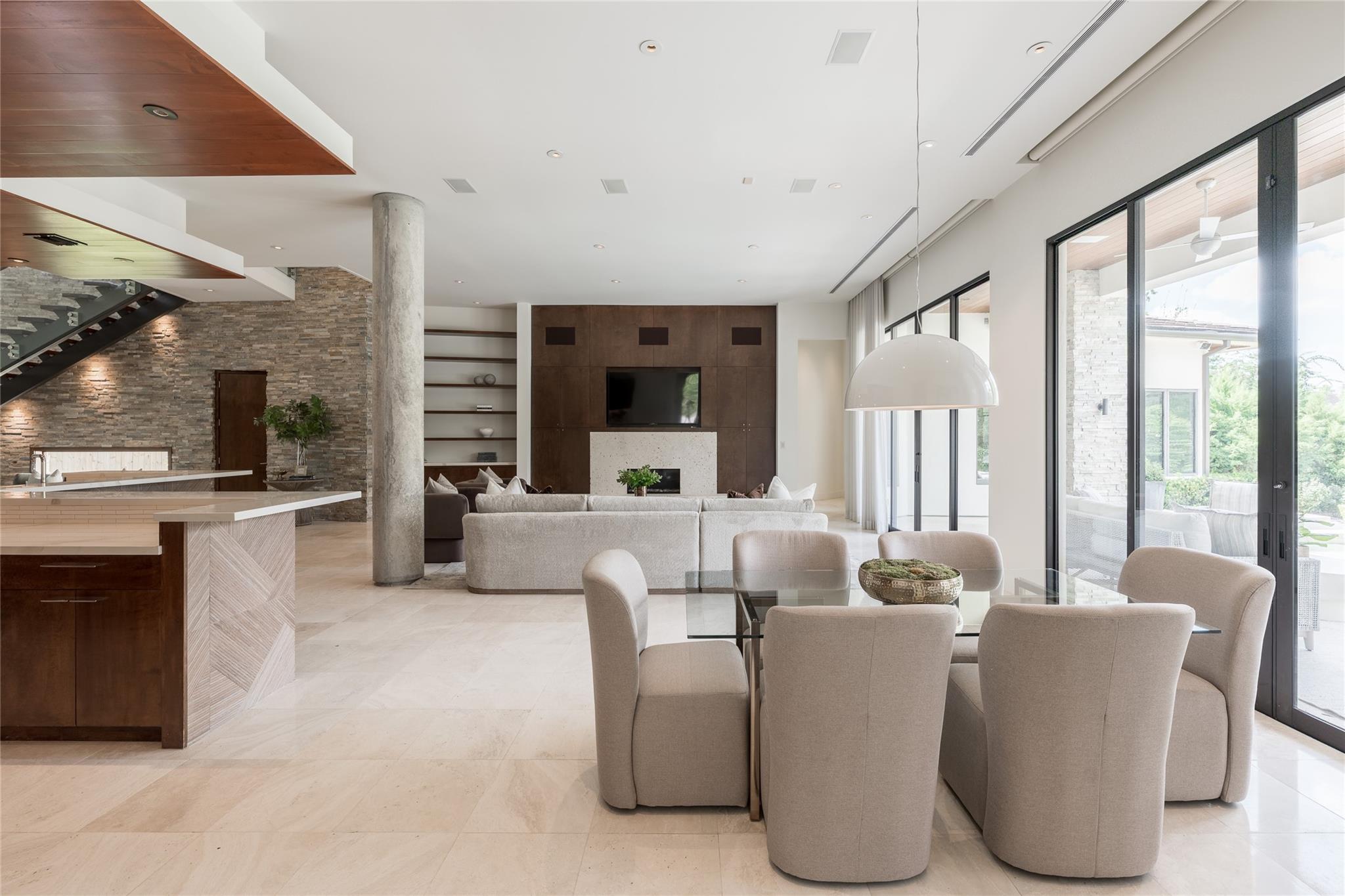 309 Glenwood Drive