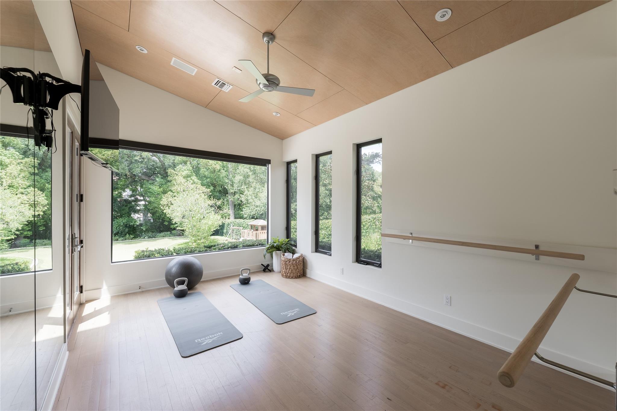 309 Glenwood Drive