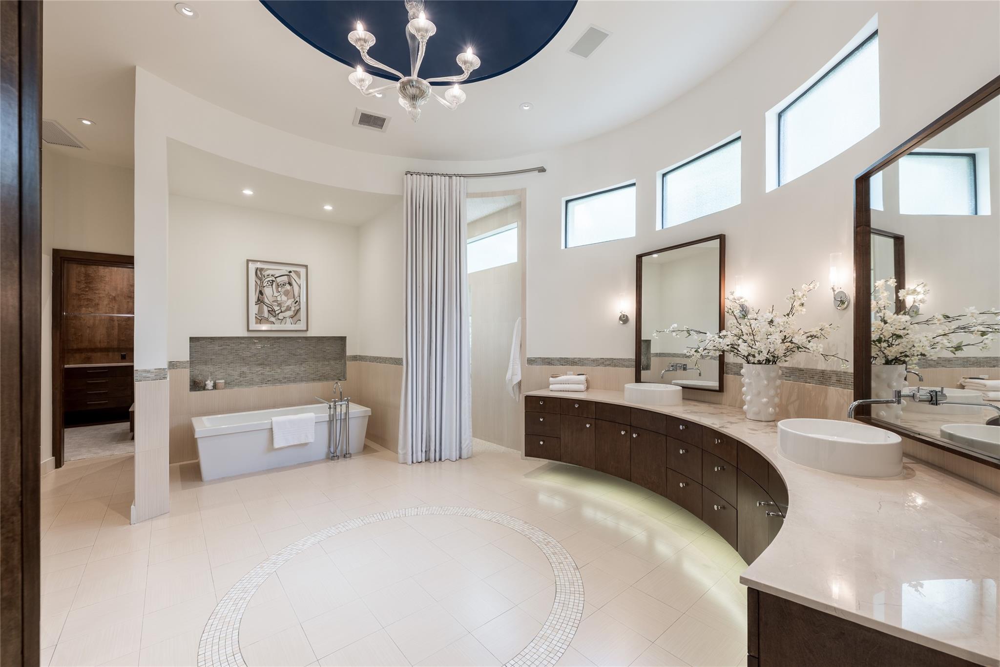 309 Glenwood Drive